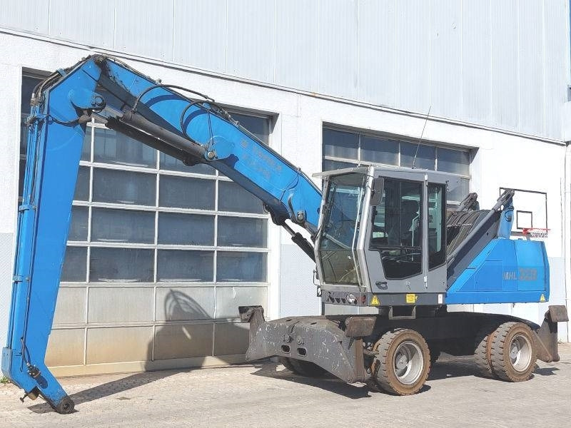 Fuchs MHL 320 D - Bager za obradu otpada/ Industrije: slika 2 Fuchs MHL 320 D - Bager za obradu otpada/ Industrije: slika 2