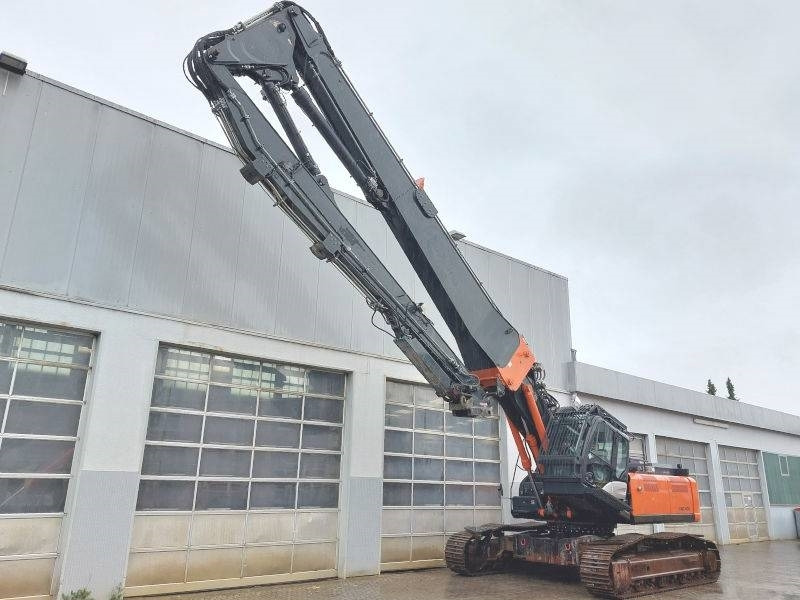 Hitachi KTEG KMC400P-6 - Bager za rušenje: slika 2 Hitachi KTEG KMC400P-6 - Bager za rušenje: slika 2