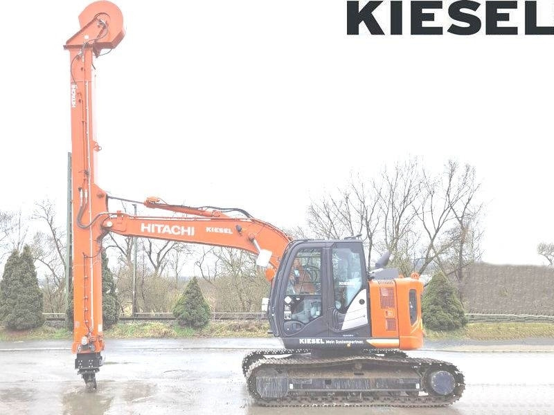 Hitachi ZX 135 US-6 Teledipper - Bager guseničar: slika 1 Hitachi ZX 135 US-6 Teledipper - Bager guseničar: slika 1