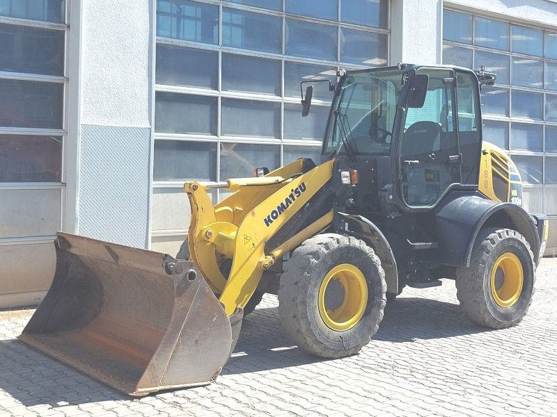 Komatsu WA 100 M-7 - Mini utovarivač: slika 2 Komatsu WA 100 M-7 - Mini utovarivač: slika 2