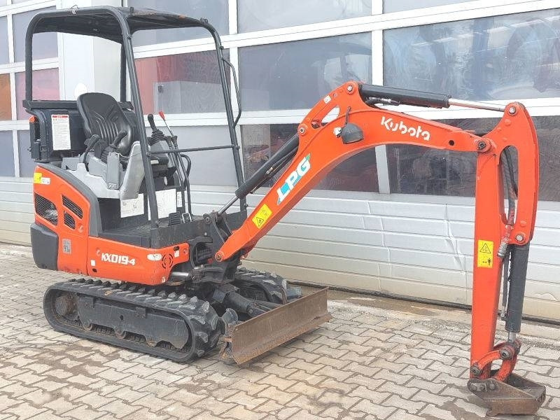 Kubota KX 019-4 LPG - Mini bager: slika 4 Kubota KX 019-4 LPG - Mini bager: slika 4