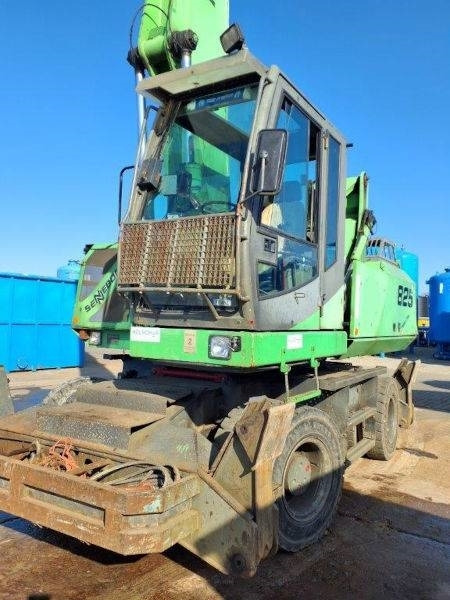 Sennebogen 825 - Bager za obradu otpada/ Industrije: slika 2 Sennebogen 825 - Bager za obradu otpada/ Industrije: slika 2