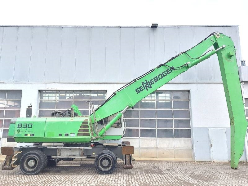 Sennebogen 830 - Bager za obradu otpada/ Industrije: slika 5 Sennebogen 830 - Bager za obradu otpada/ Industrije: slika 5