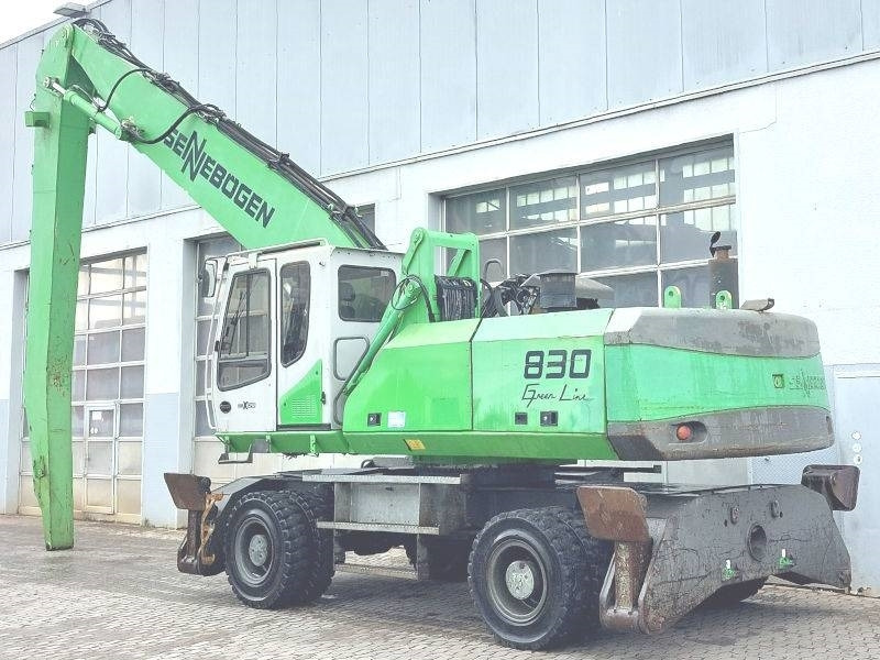 Sennebogen 830 - Bager za obradu otpada/ Industrije: slika 3 Sennebogen 830 - Bager za obradu otpada/ Industrije: slika 3