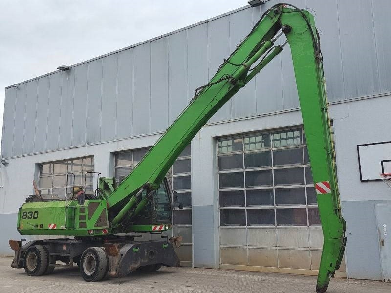 Sennebogen 830 - Bager za obradu otpada/ Industrije: slika 4 Sennebogen 830 - Bager za obradu otpada/ Industrije: slika 4