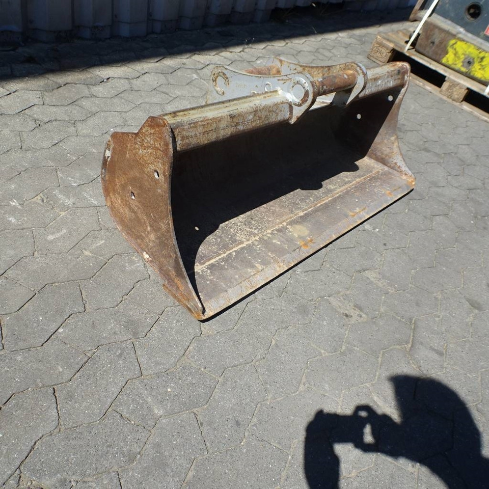 Winkelbauer Grabenräumlöffel starr 1200mm - Kašika za bager: slika 1 Winkelbauer Grabenräumlöffel starr 1200mm - Kašika za bager: slika 1