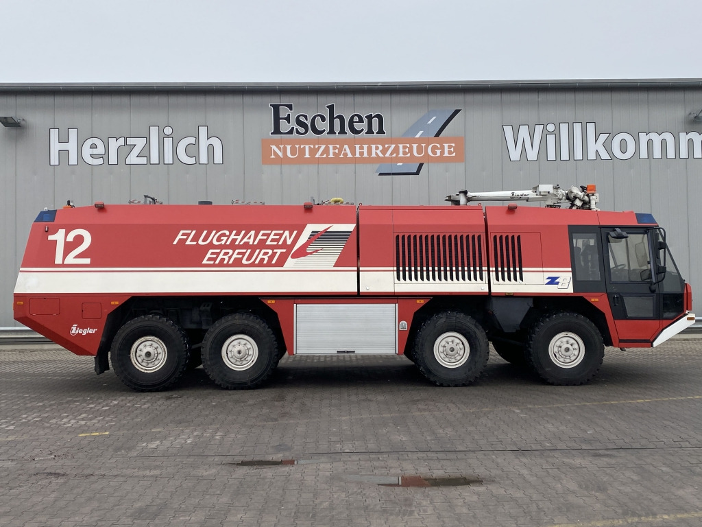MAN 38.000 VFAEG 8x8 Flugfeldlöschfahrzeug - Vatrogasni kamion, Aerodromska oprema: slika 5 MAN 38.000 VFAEG 8x8 Flugfeldlöschfahrzeug - Vatrogasni kamion, Aerodromska oprema: slika 5