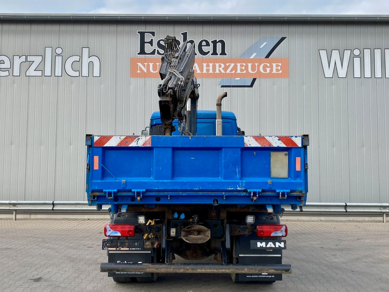 MAN TGA 18.360 4x4H BL*HIAB 122 BS-2*Dautel 3-Seiten - Istovarivač, Kamion sa dizalicom: slika 5 MAN TGA 18.360 4x4H BL*HIAB 122 BS-2*Dautel 3-Seiten - Istovarivač, Kamion sa dizalicom: slika 5