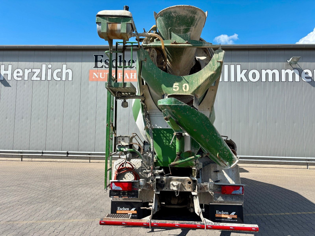 MAN TGS 32.360 8x4 BB | 9m³ Stetter*Automatik*Kamera - Mikser za beton: slika 4 MAN TGS 32.360 8x4 BB | 9m³ Stetter*Automatik*Kamera - Mikser za beton: slika 4