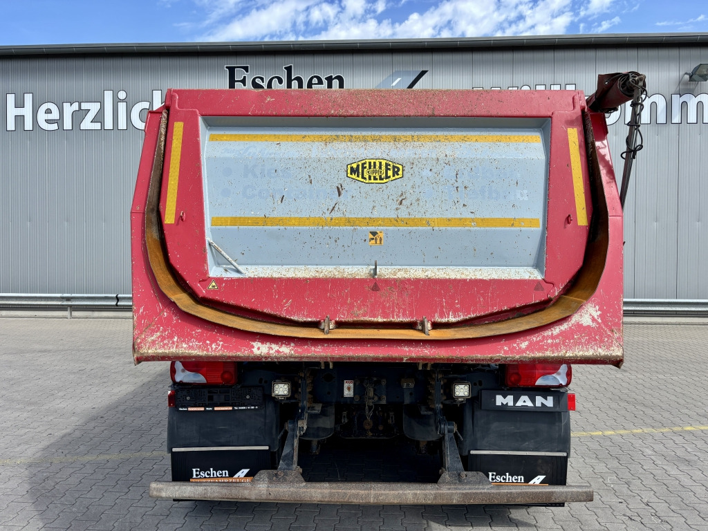 MAN TGS 35.420 8x4 BL - Istovarivač: slika 5 MAN TGS 35.420 8x4 BL - Istovarivač: slika 5