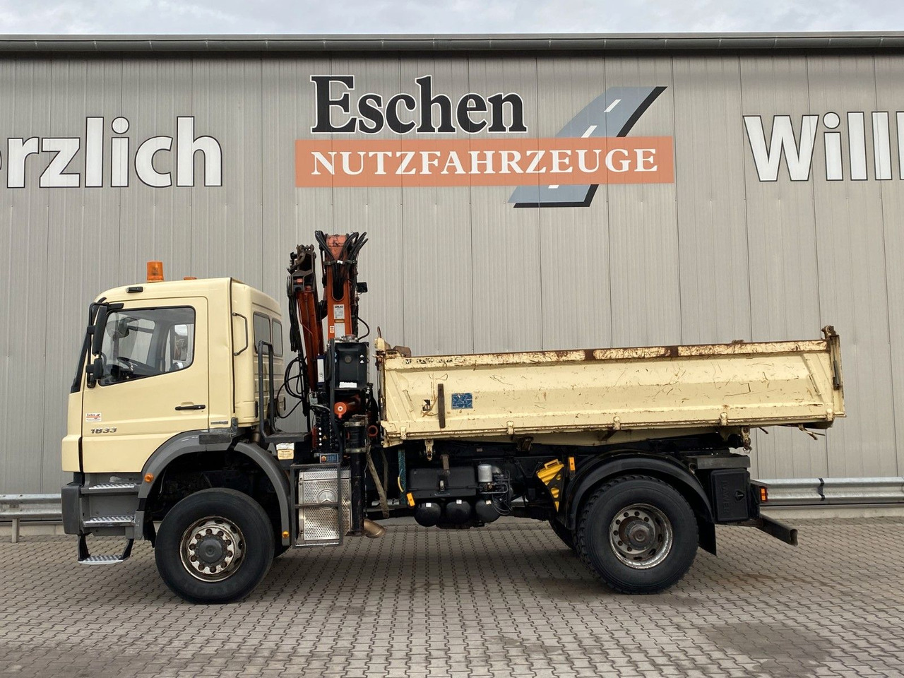 Mercedes-Benz 1833 4x4 Axor | Atlas 105.2-A2*Funk*AHK*3 Sitze - Istovarivač, Kamion sa dizalicom: slika 3 Mercedes-Benz 1833 4x4 Axor | Atlas 105.2-A2*Funk*AHK*3 Sitze - Istovarivač, Kamion sa dizalicom: slika 3