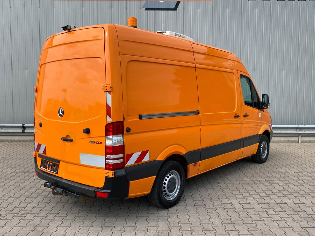 Mercedes-Benz 315 CDI Kamerawagen| PC-Setup*Standklima*RFK*AHK - Furgon: slika 5 Mercedes-Benz 315 CDI Kamerawagen| PC-Setup*Standklima*RFK*AHK - Furgon: slika 5