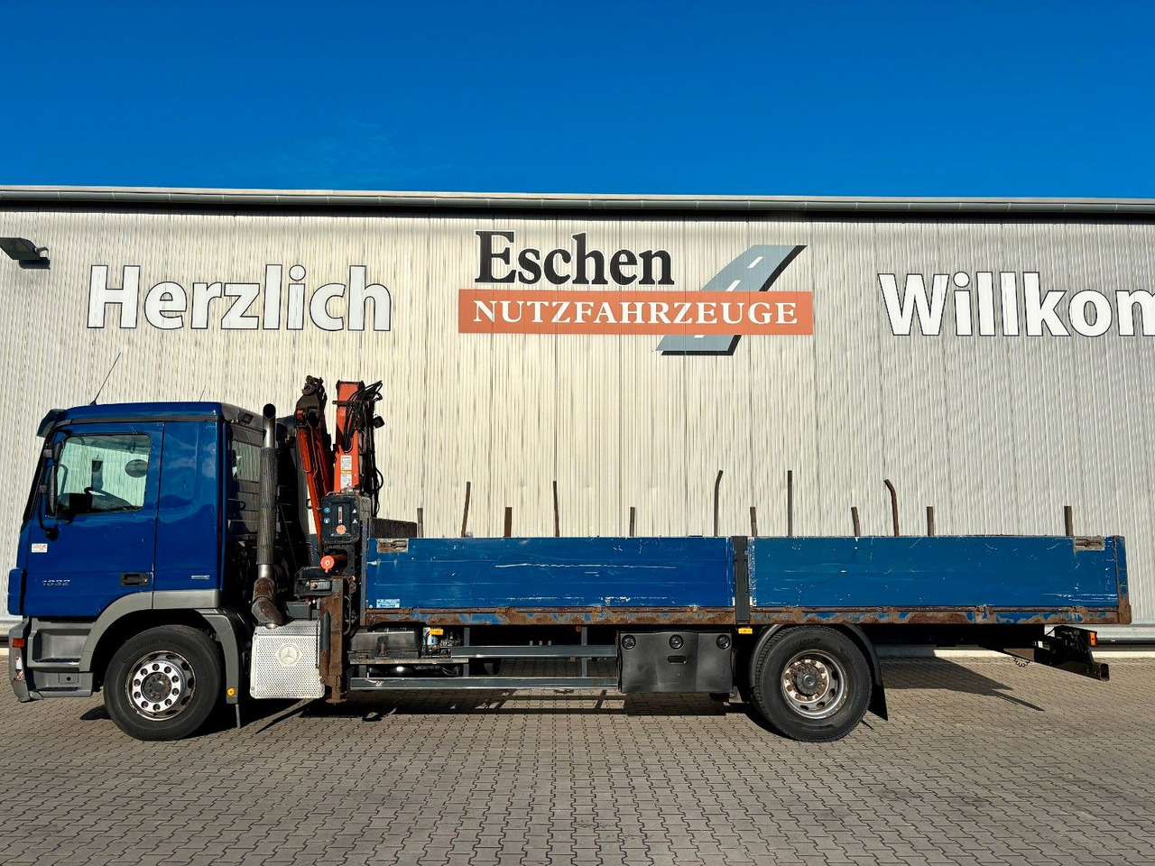 Mercedes-Benz Actros 1832 I Terex 85.2A3*9,10m*Telligent*Klima - Kamion sa tovarnim sandukom, Kamion sa dizalicom: slika 3 Mercedes-Benz Actros 1832 I Terex 85.2A3*9,10m*Telligent*Klima - Kamion sa tovarnim sandukom, Kamion sa dizalicom: slika 3