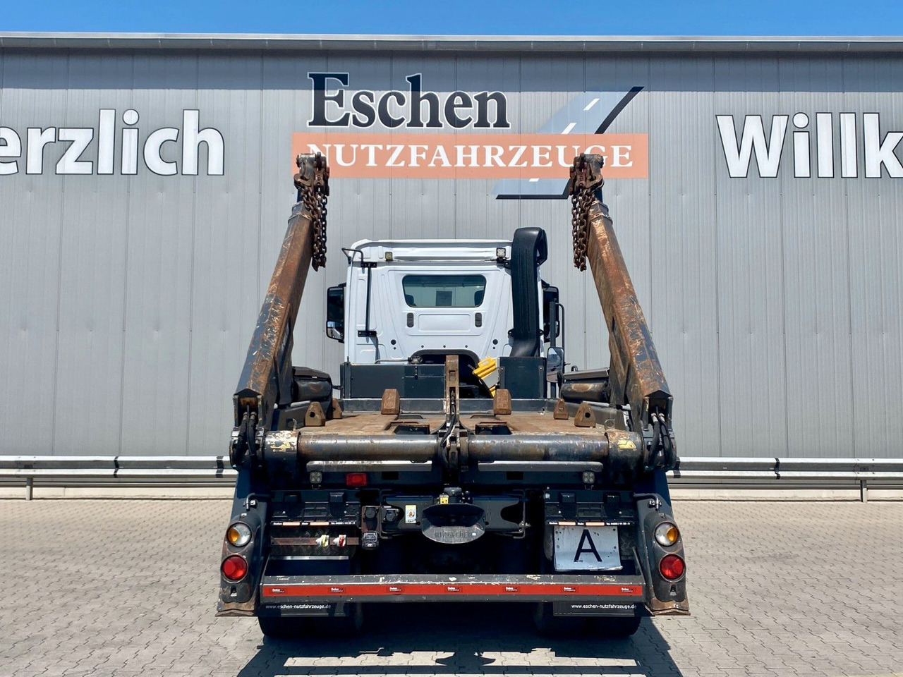 Mercedes-Benz Arocs 2643 6x4| MEILLER AK16 Tele*Klima*AHK*1.Hd - Istovarivač: slika 4 Mercedes-Benz Arocs 2643 6x4| MEILLER AK16 Tele*Klima*AHK*1.Hd - Istovarivač: slika 4