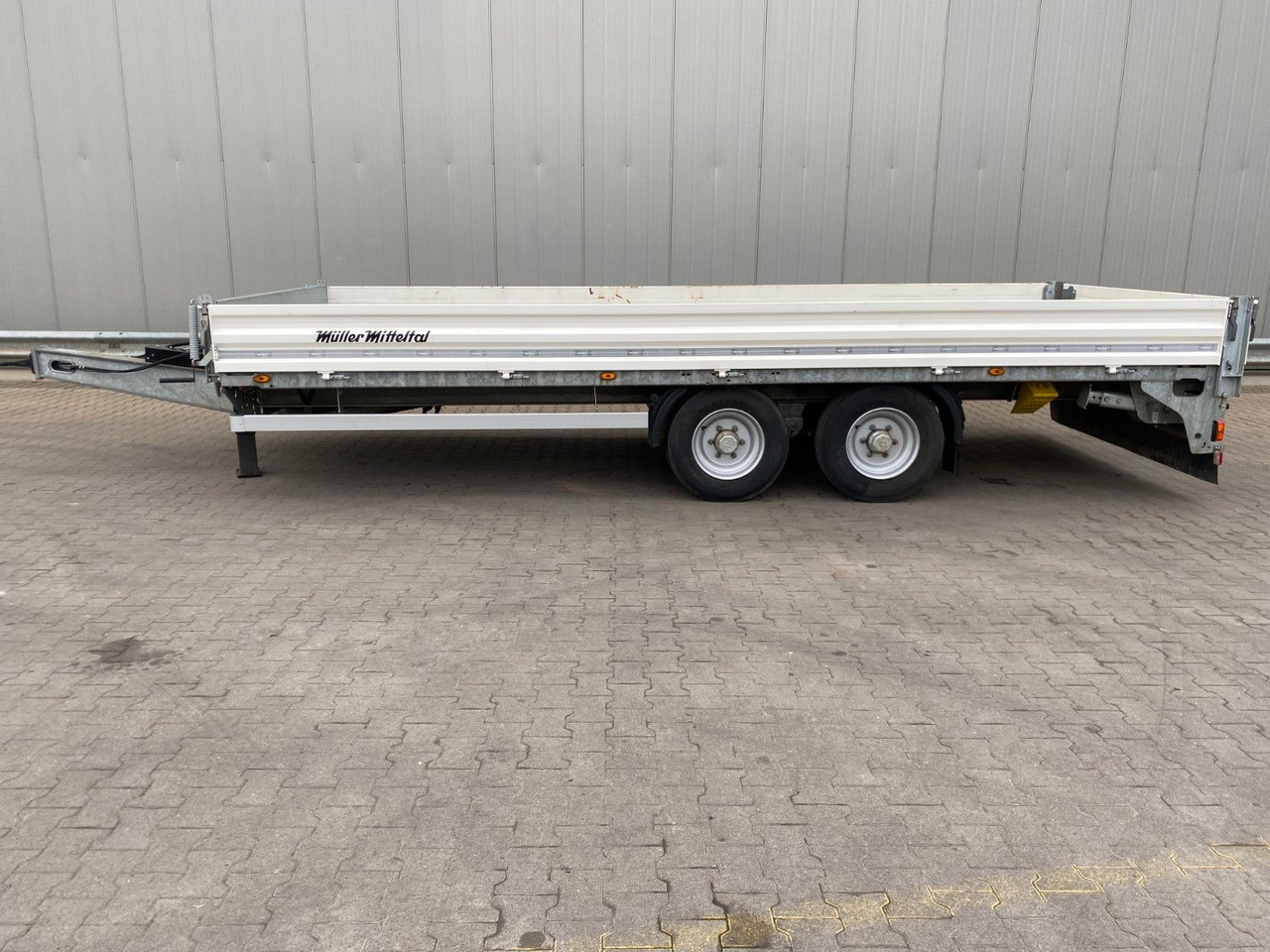 Müller-Mitteltal ETÜ-TA-ER 11,9| verzinkt*Rampen*Container*Gigant Müller-Mitteltal ETÜ-TA-ER 11,9| verzinkt*Rampen*Container*Gigant - Plato prikolica: slika 2 Müller-Mitteltal ETÜ-TA-ER 11,9| verzinkt*Rampen*Container*Gigant Müller-Mitteltal ETÜ-TA-ER 11,9| verzinkt*Rampen*Container*Gigant - Plato prikolica: slika 2