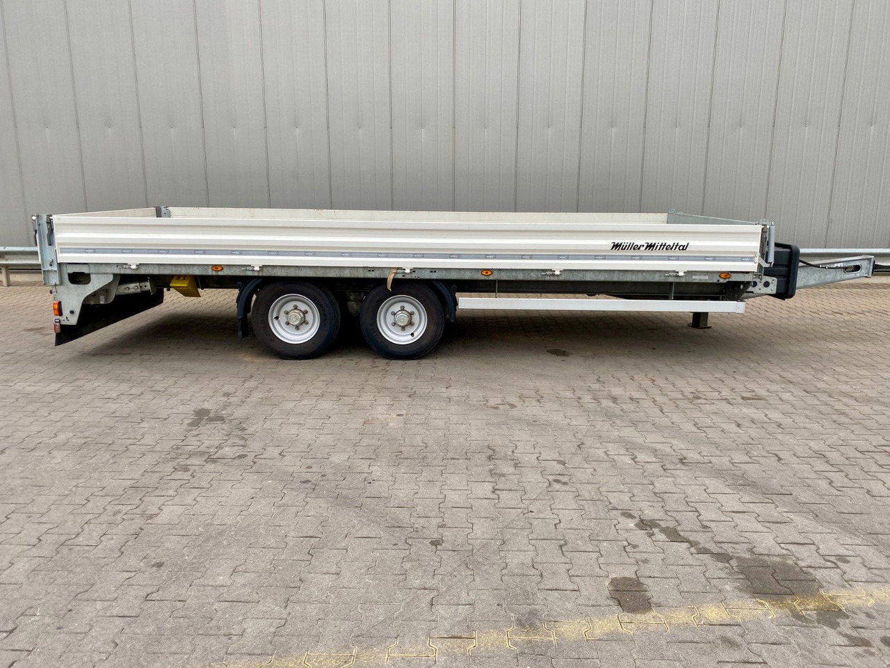 Müller-Mitteltal ETÜ-TA-ER 11,9| verzinkt*Rampen*Container*Gigant Müller-Mitteltal ETÜ-TA-ER 11,9| verzinkt*Rampen*Container*Gigant - Plato prikolica: slika 5 Müller-Mitteltal ETÜ-TA-ER 11,9| verzinkt*Rampen*Container*Gigant Müller-Mitteltal ETÜ-TA-ER 11,9| verzinkt*Rampen*Container*Gigant - Plato prikolica: slika 5