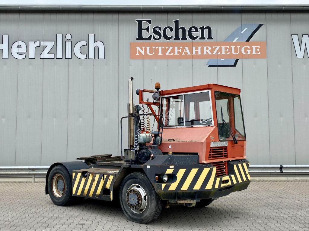 Terberg RT 20 4x4 Rangierfahrzeug Terberg RT 20 4x4 Rangierfahrzeug: slika 7