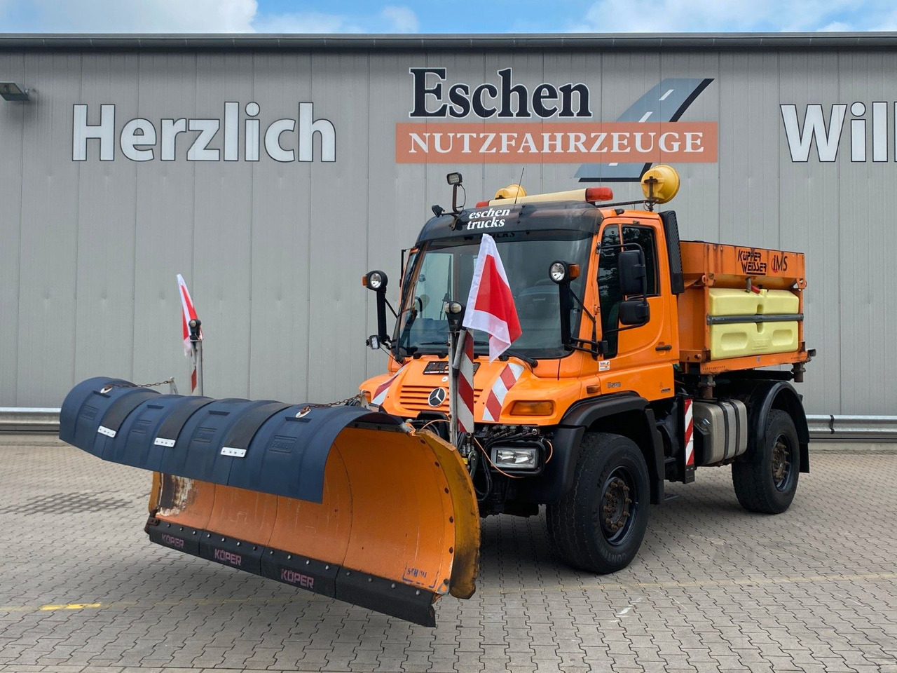 Unimog U 500 4x4 | Winterdienst*+4x Anbauten!Telligent - Vozilo za čišćenje snega: slika 2 Unimog U 500 4x4 | Winterdienst*+4x Anbauten!Telligent - Vozilo za čišćenje snega: slika 2
