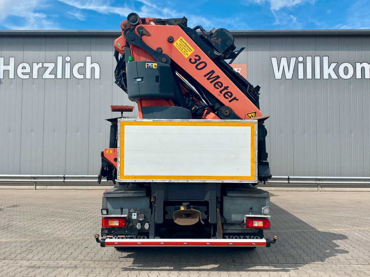 Volvo FH460 8x4 Palfinger PK53002SH+JIB+Seilwinde - Kamion sa tovarnim sandukom, Kamion sa dizalicom: slika 4 Volvo FH460 8x4 Palfinger PK53002SH+JIB+Seilwinde - Kamion sa tovarnim sandukom, Kamion sa dizalicom: slika 4