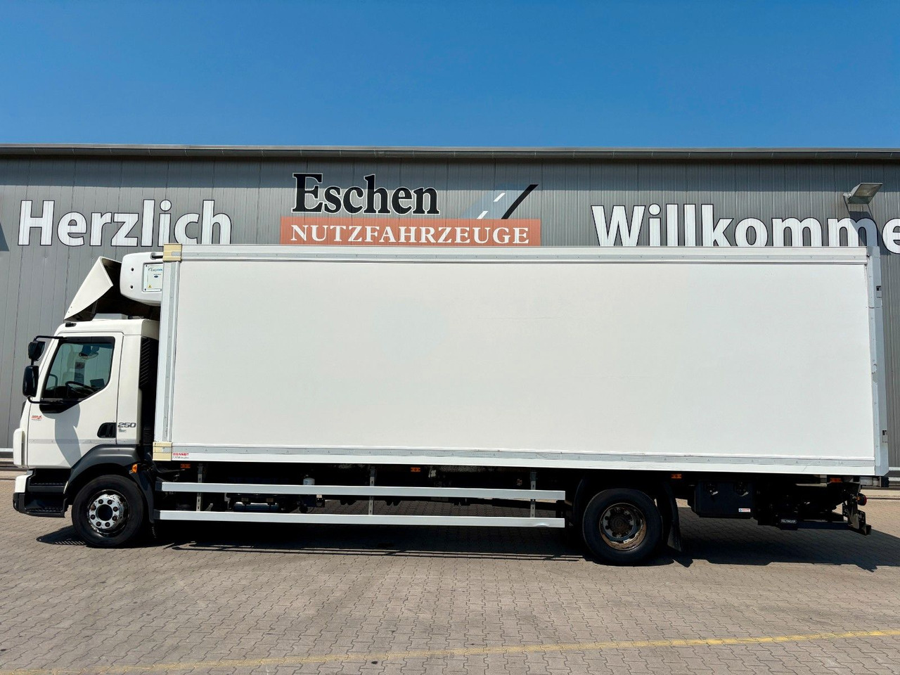 Volvo FL 250|CarrierSupra1250MT*Diesel/Netz*LBW 2.0to. - Hladnjača: slika 2 Volvo FL 250|CarrierSupra1250MT*Diesel/Netz*LBW 2.0to. - Hladnjača: slika 2