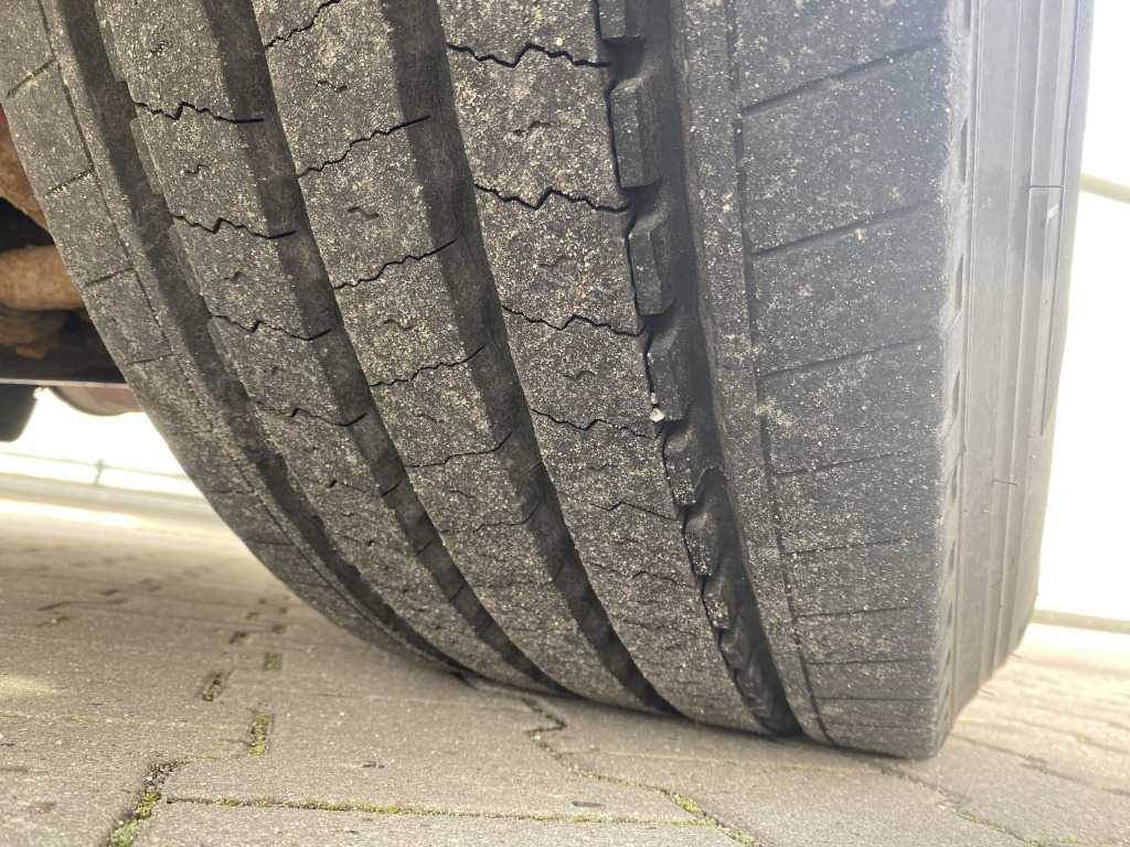 Volvo FM 340 6x2 / HIAB 144 E-3 DUO Faltkran - Istovarivač, Kamion sa dizalicom: slika 4 Volvo FM 340 6x2 / HIAB 144 E-3 DUO Faltkran - Istovarivač, Kamion sa dizalicom: slika 4