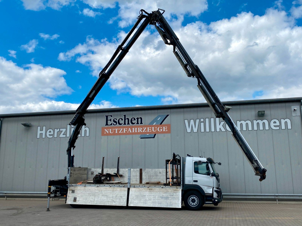 Volvo FMX 420 8x4 | Fassi F255AC2.24XE*FUNK*Fly-Jib*AC - Kamion sa tovarnim sandukom, Kamion sa dizalicom: slika 1 Volvo FMX 420 8x4 | Fassi F255AC2.24XE*FUNK*Fly-Jib*AC - Kamion sa tovarnim sandukom, Kamion sa dizalicom: slika 1