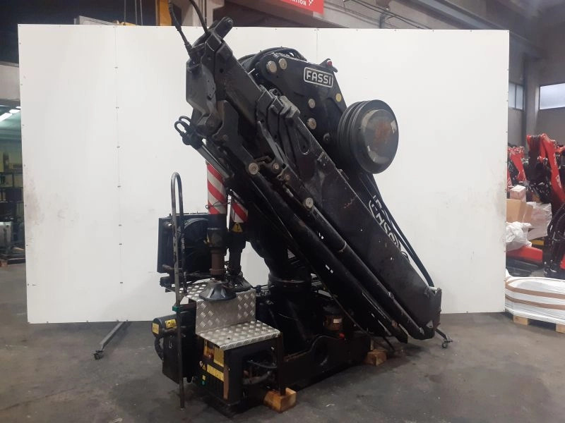 Grúa Fassi F275A.2.25 E-Dynamic - Kran za kamion za Kamion: slika 4 Grúa Fassi F275A.2.25 E-Dynamic - Kran za kamion za Kamion: slika 4