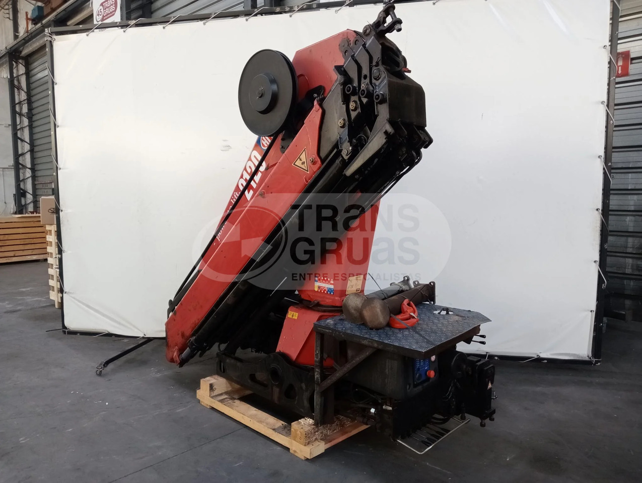 Grúa hidráulica HMF 2120 K RC - Kran za kamion: slika 3 Grúa hidráulica HMF 2120 K RC - Kran za kamion: slika 3