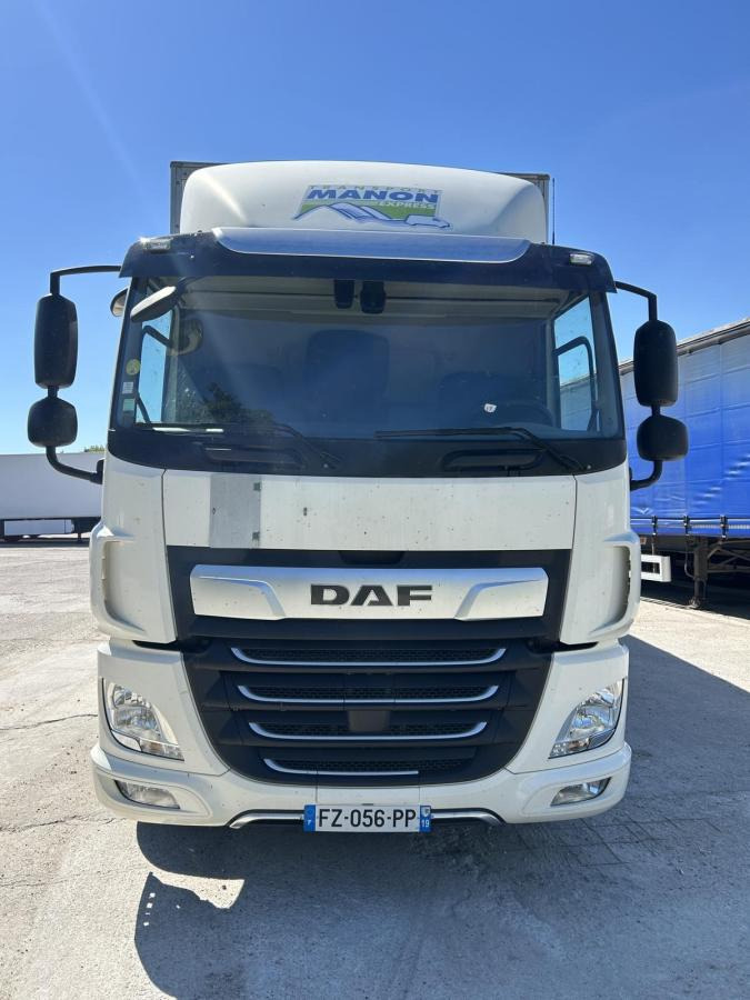 DAF CF 340 - Kamion sa zatvorenim sandukom: slika 2 DAF CF 340 - Kamion sa zatvorenim sandukom: slika 2