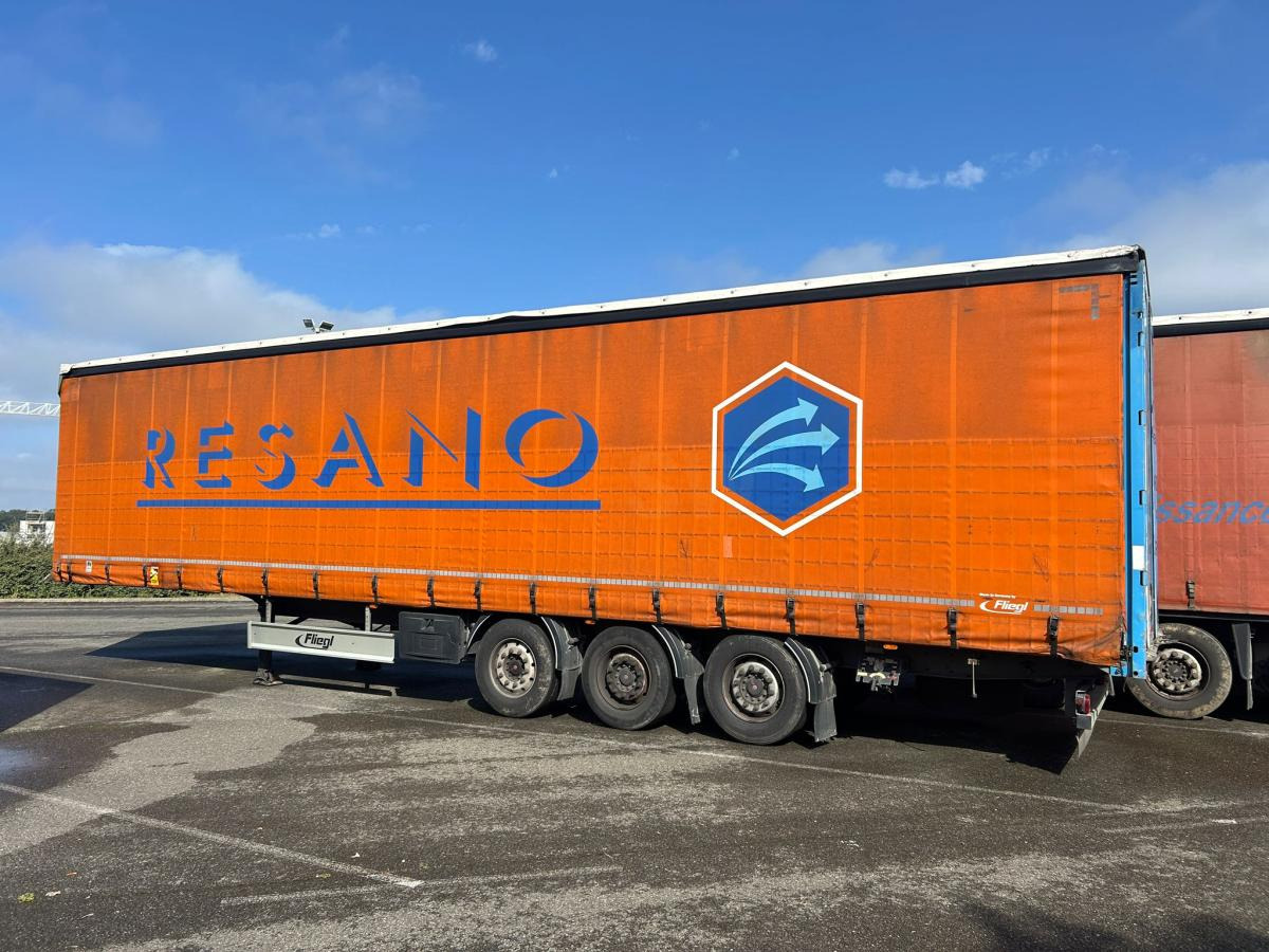 Fliegl - Poluprikolica sa ceradom: slika 2 Fliegl - Poluprikolica sa ceradom: slika 2