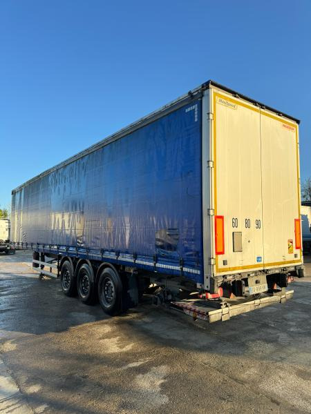 Fruehauf - Poluprikolica sa ceradom: slika 1 Fruehauf - Poluprikolica sa ceradom: slika 1