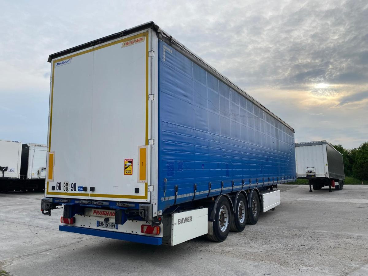 Fruehauf - Poluprikolica sa ceradom: slika 1 Fruehauf - Poluprikolica sa ceradom: slika 1