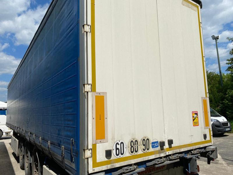 Fruehauf - Poluprikolica sa ceradom: slika 2 Fruehauf - Poluprikolica sa ceradom: slika 2