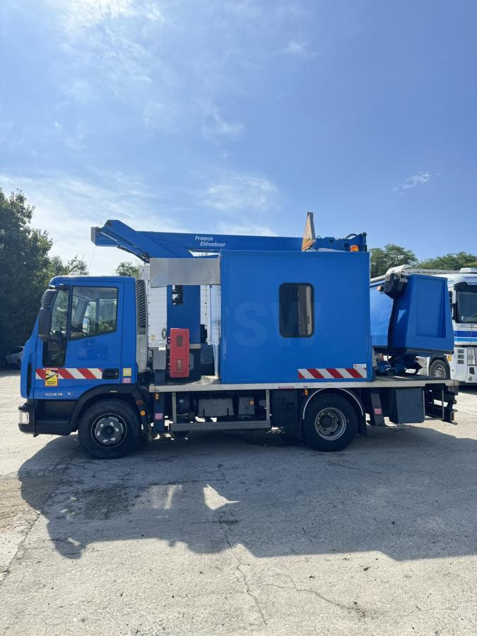 Iveco Eurocargo 100E18 - Vazdušna platforma montirana na kamion: slika 5 Iveco Eurocargo 100E18 - Vazdušna platforma montirana na kamion: slika 5