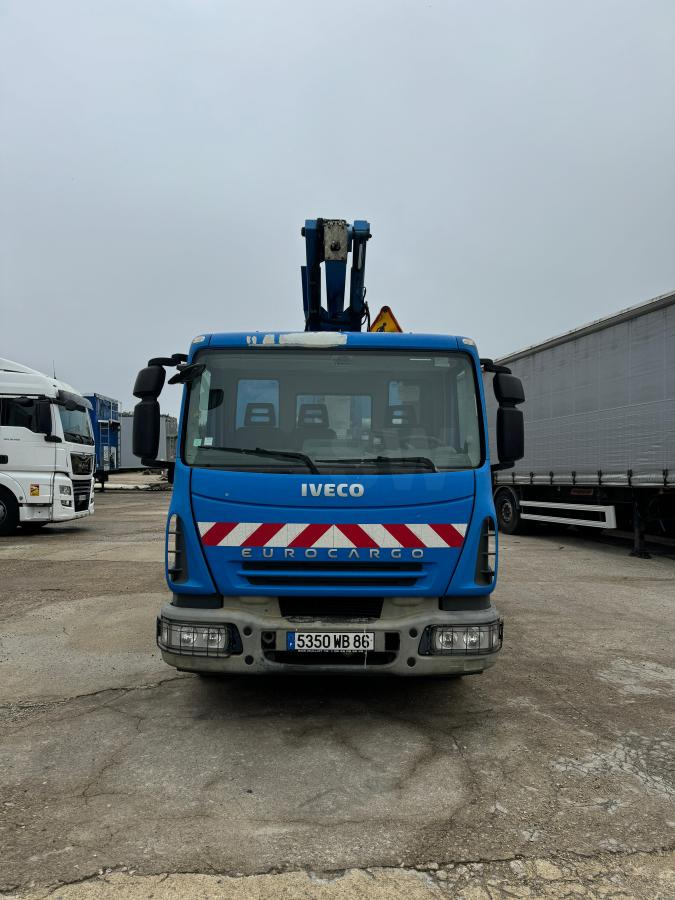 Iveco Eurocargo 100E19 - Vazdušna platforma montirana na kamion: slika 2 Iveco Eurocargo 100E19 - Vazdušna platforma montirana na kamion: slika 2