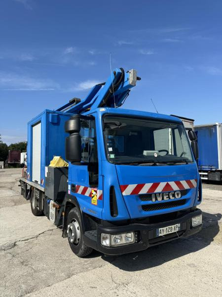 Iveco Eurocargo - Vazdušna platforma montirana na kamion: slika 1 Iveco Eurocargo - Vazdušna platforma montirana na kamion: slika 1