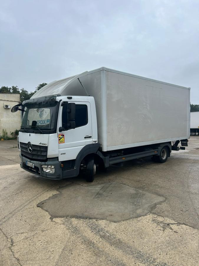 Mercedes Atego 816 - Kamion sa zatvorenim sandukom: slika 2 Mercedes Atego 816 - Kamion sa zatvorenim sandukom: slika 2