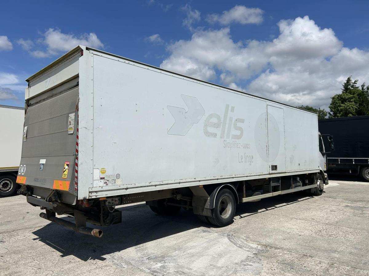 Renault Midlum 180 - Kamion sa zatvorenim sandukom: slika 4 Renault Midlum 180 - Kamion sa zatvorenim sandukom: slika 4