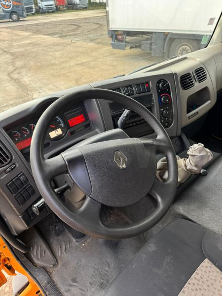 Renault Midlum 220 - Kamion sa zatvorenim sandukom: slika 5 Renault Midlum 220 - Kamion sa zatvorenim sandukom: slika 5