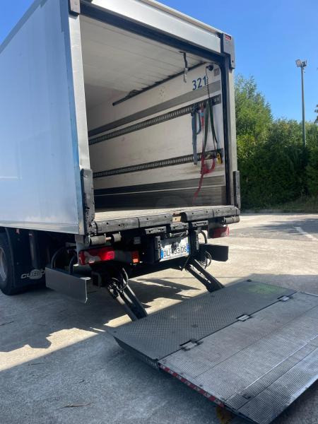 Scania R 320 - Hladnjača: slika 4 Scania R 320 - Hladnjača: slika 4