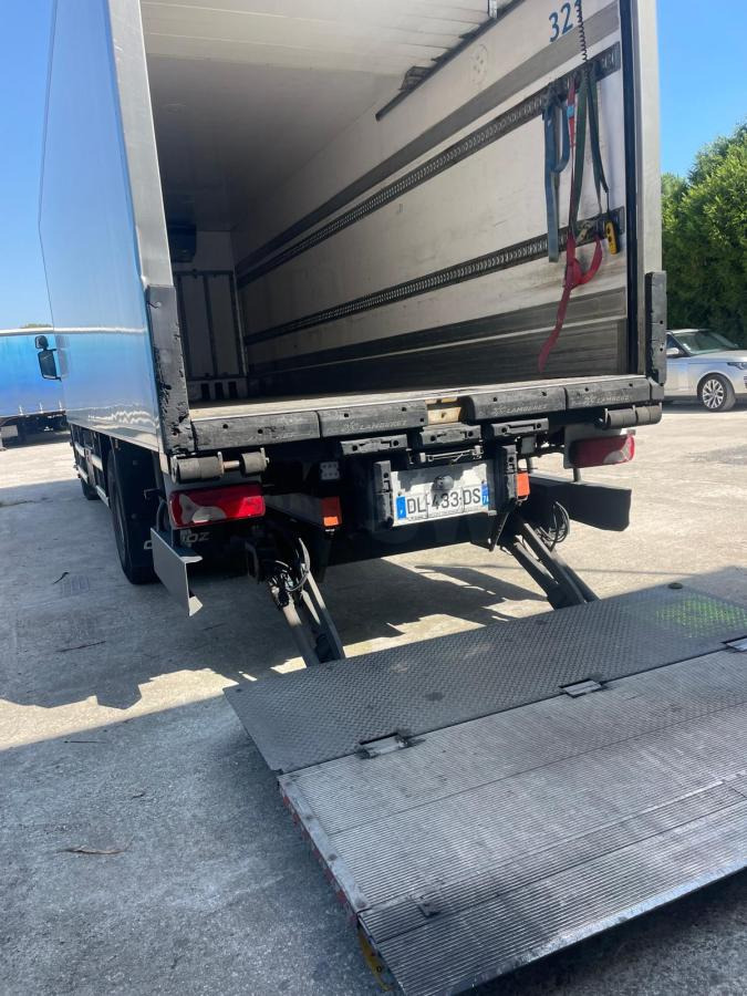 Scania R 320 - Hladnjača: slika 5 Scania R 320 - Hladnjača: slika 5