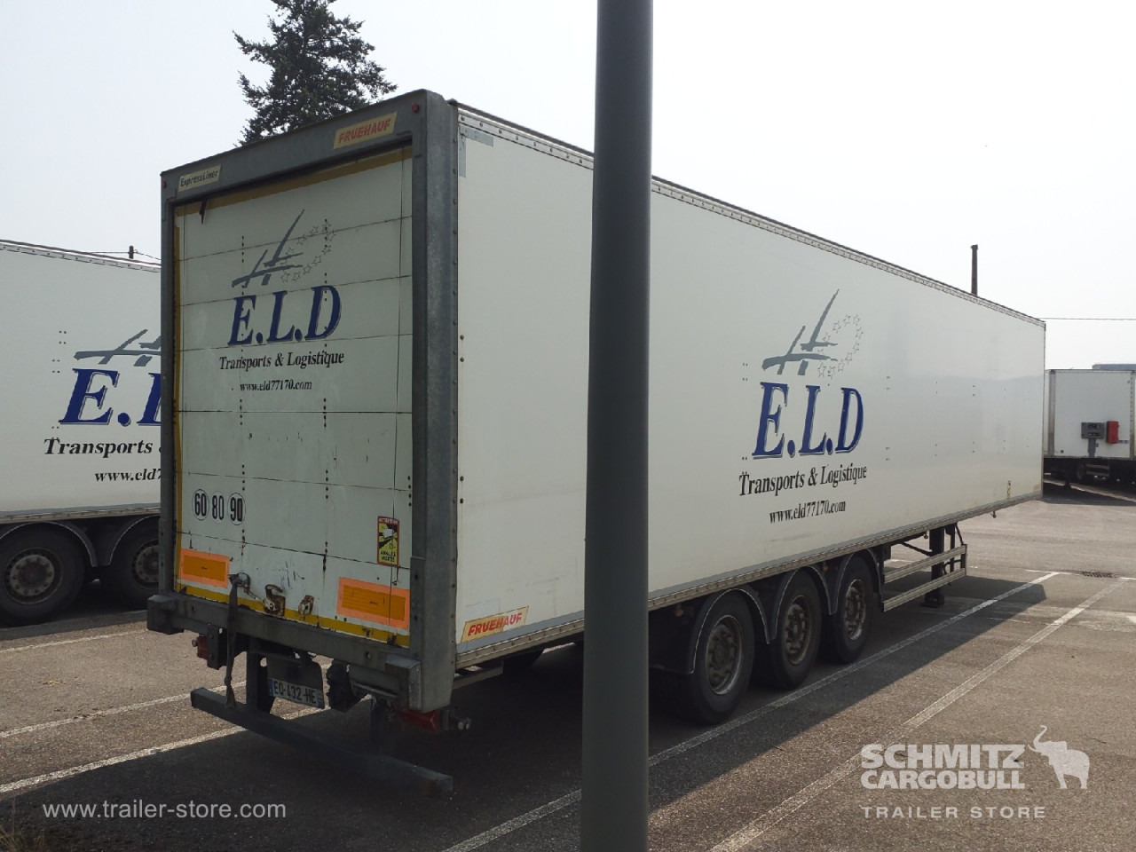 FRUEHAUF Dryfreight Standard Roller shutter door - Poluprikolica sa zatvorenim sandukom: slika 5 FRUEHAUF Dryfreight Standard Roller shutter door - Poluprikolica sa zatvorenim sandukom: slika 5