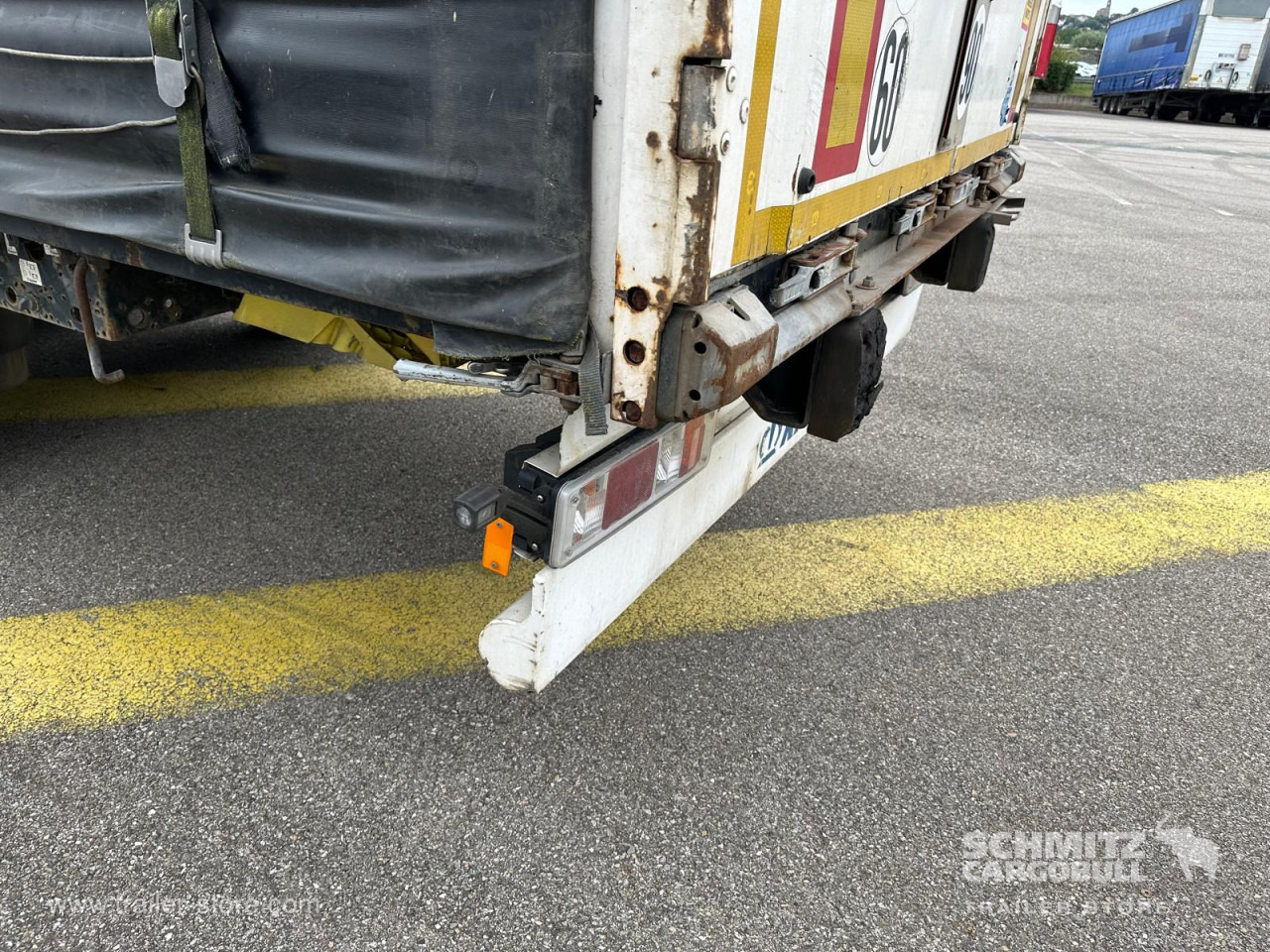 KRONE Curtainsider Standard - Poluprikolica sa ceradom: slika 2 KRONE Curtainsider Standard - Poluprikolica sa ceradom: slika 2