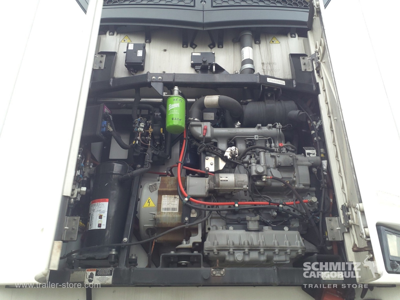 LAMBERET Reefer Multitemp Taillift - Izotermička poluprikolica: slika 2 LAMBERET Reefer Multitemp Taillift - Izotermička poluprikolica: slika 2