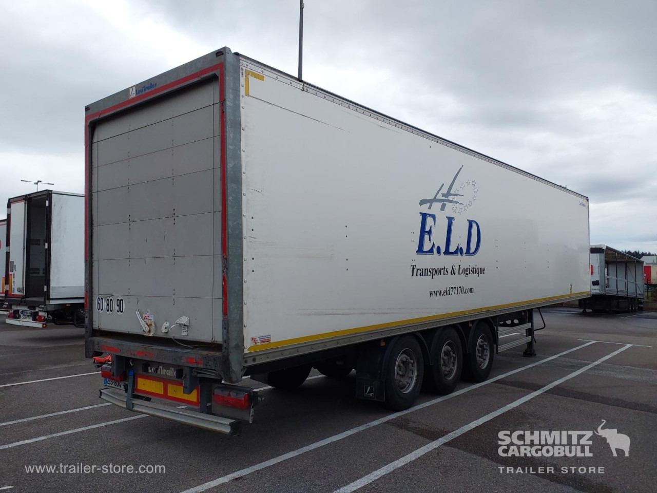 LECI TRAILER Dryfreight Standard Roller shutter door - Poluprikolica sa zatvorenim sandukom: slika 5 LECI TRAILER Dryfreight Standard Roller shutter door - Poluprikolica sa zatvorenim sandukom: slika 5