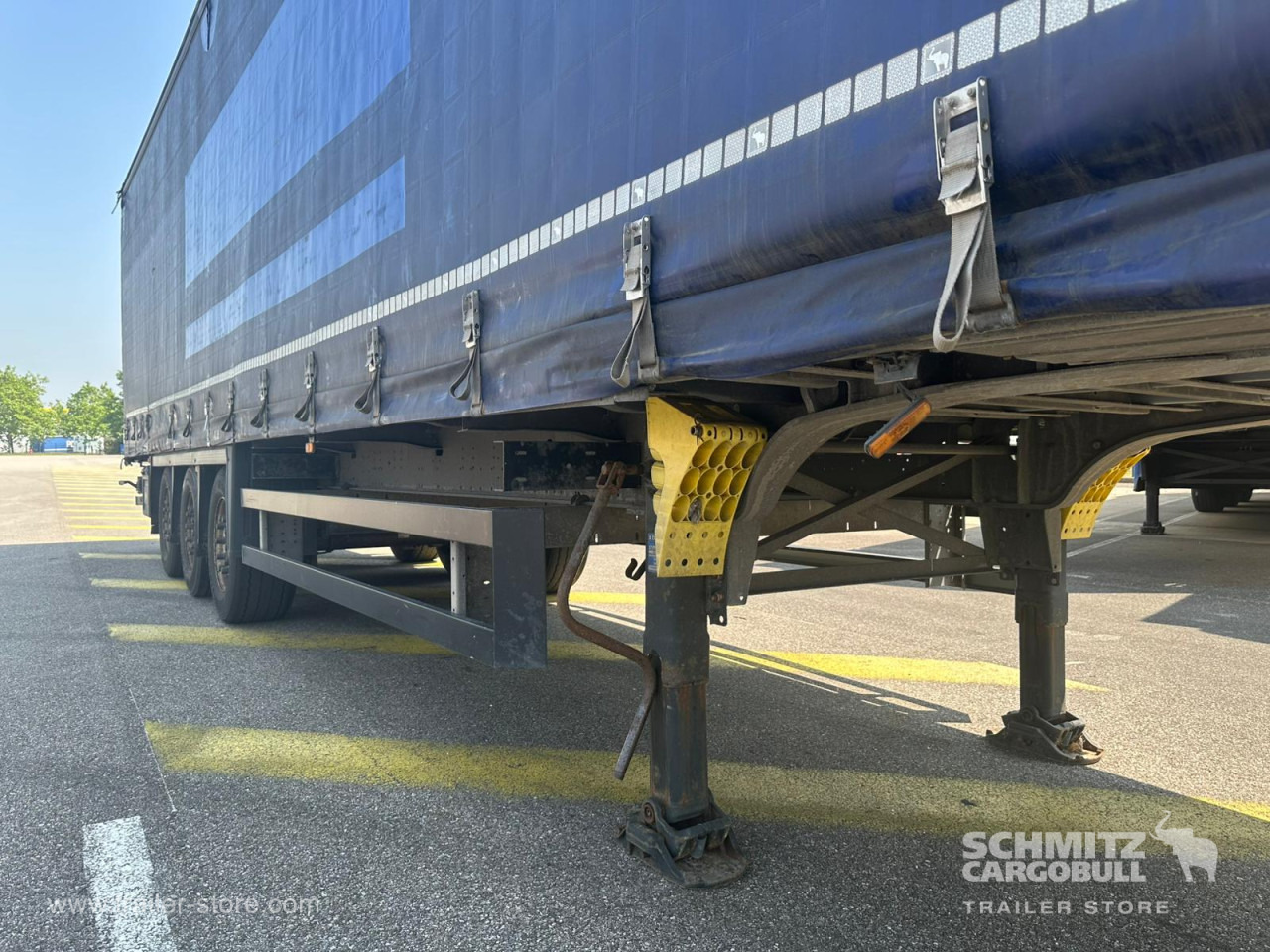 SCHMITZ Curtainsider Mega - Poluprikolica sa ceradom: slika 4 SCHMITZ Curtainsider Mega - Poluprikolica sa ceradom: slika 4