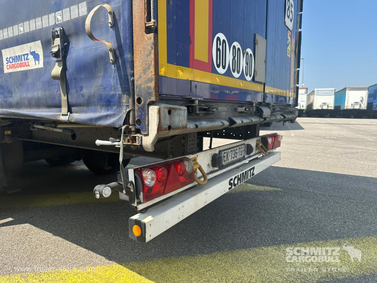 SCHMITZ Curtainsider Mega - Poluprikolica sa ceradom: slika 2 SCHMITZ Curtainsider Mega - Poluprikolica sa ceradom: slika 2