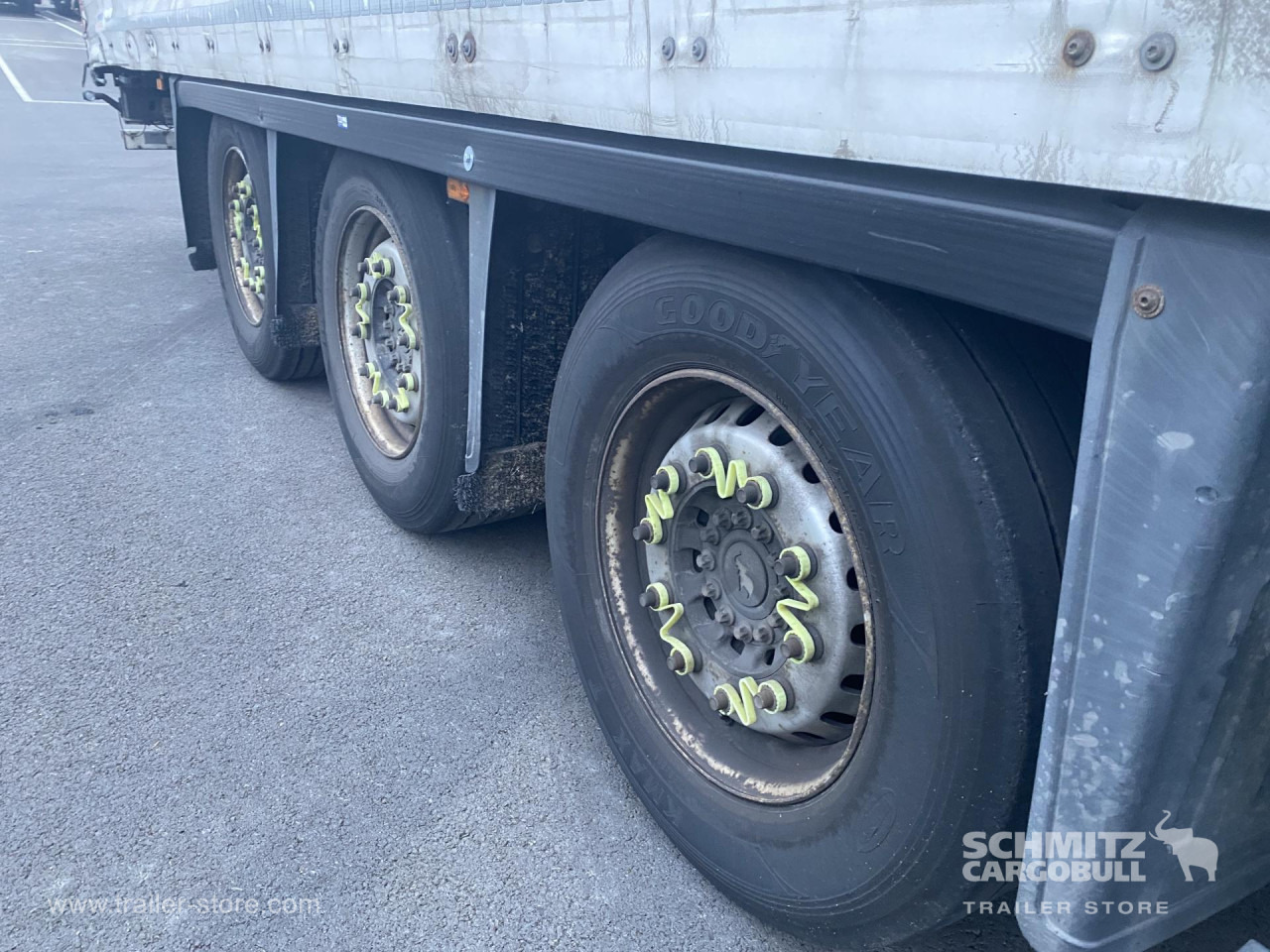 SCHMITZ Curtainsider Mega - Poluprikolica sa ceradom: slika 3 SCHMITZ Curtainsider Mega - Poluprikolica sa ceradom: slika 3