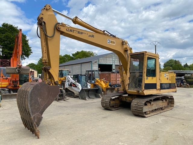 Cat 215 - Bager guseničar: slika 1 Cat 215 - Bager guseničar: slika 1