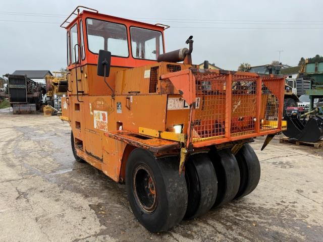 Hamm GRW 15 - Pneumatski valjak: slika 2 Hamm GRW 15 - Pneumatski valjak: slika 2